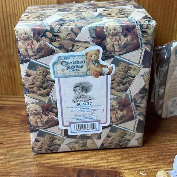Cherished Teddies Vanessa You’re my Shelter from The Storm 1999 - Picture 2 of 8
